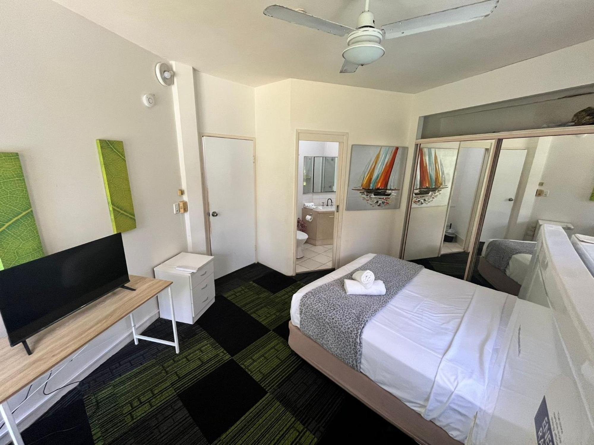 Erika'S Holiday Apartment Голд-Кост Экстерьер фото